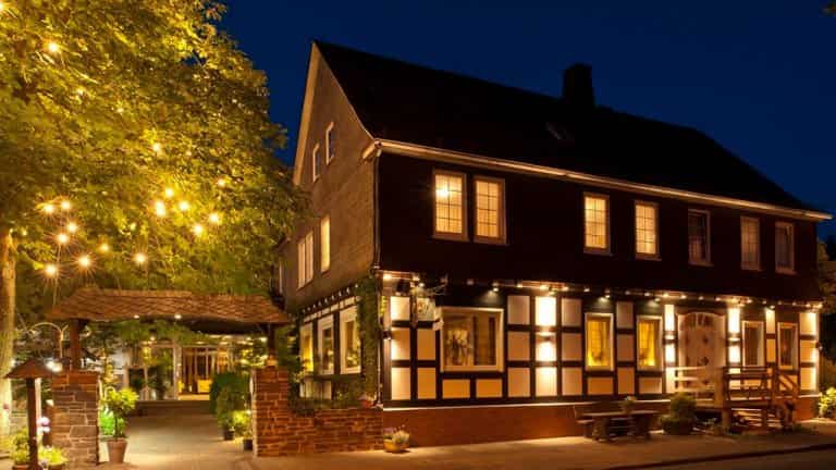 Hotelaanbieders.nl Landhotel Sauerländer Hof 1 Hotelaanbieders.nl Landhotel Sauerländer Hof