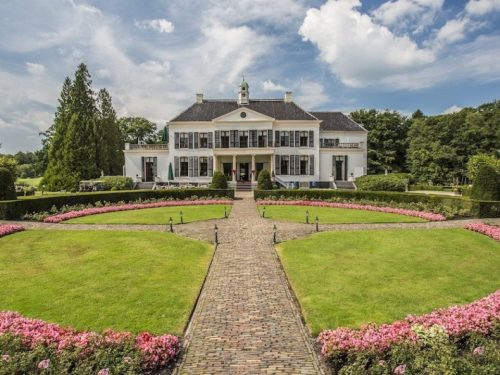 Hotelaanbieders.nl Geniet van een GRATIS UPGRADE naar een LUXE KAMER en verblijf in een kasteel in Brummen nabij de Veluwe, Zutphen en Arnhem incl. ontbijt, wellness, welkomstdrankje en late checkout!