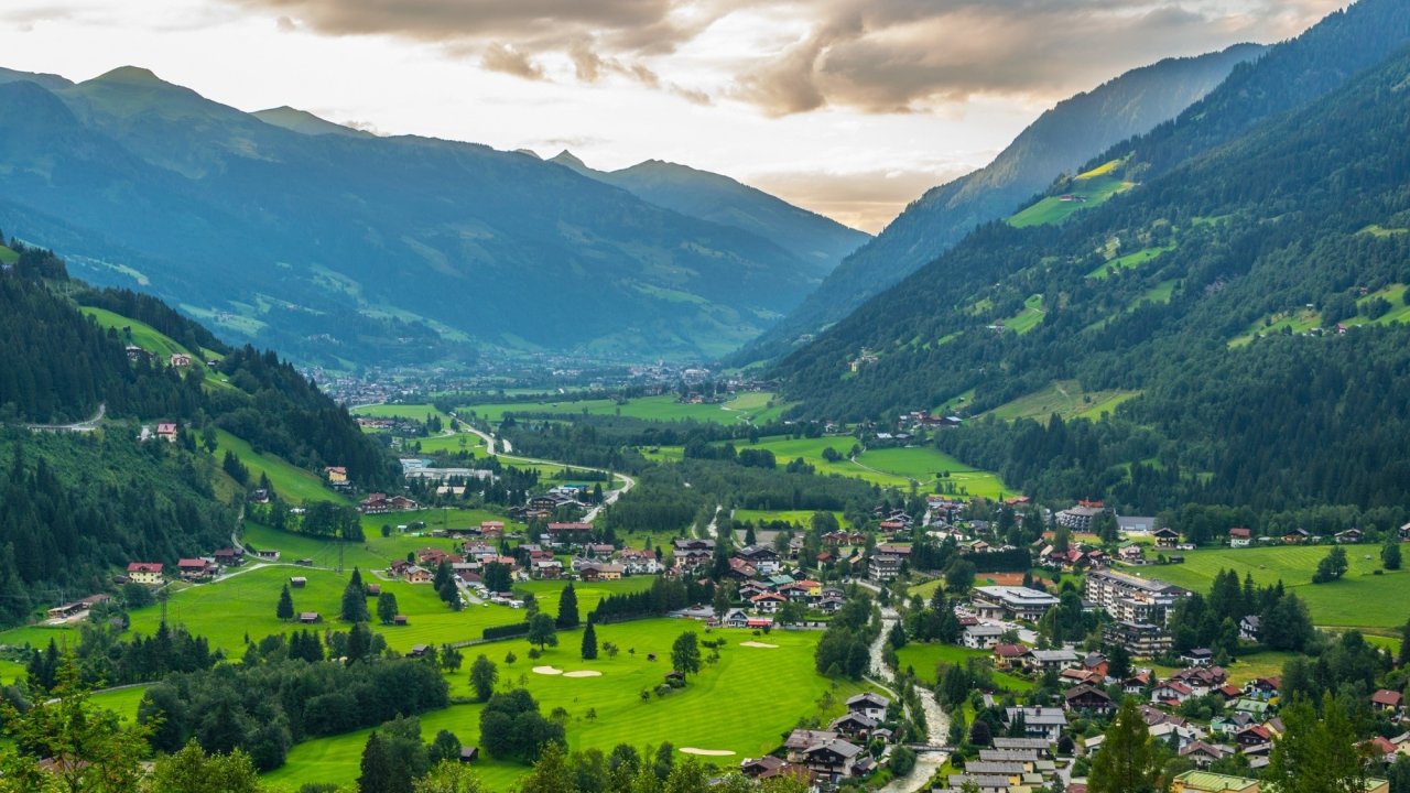Hotelaanbieders.nl 4=3 SPECIAL! 5-daags verblijf in een heerlijk 4*-hotel in Zauchensee, midden in de adembenemende Oostenrijkse Alpen o.b.v. all-inclusive light + GRATIS parkeren 1 Hotelaanbieders.nl 4=3 SPECIAL! 5-daags verblijf in een heerlijk 4*-hotel in Zauchensee, midden in de adembenemende Oostenrijkse Alpen o.b.v. all-inclusive light + GRATIS parkeren