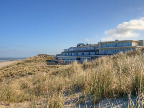 Hotelaanbieders.nl MEGA LAST-MINUTE!   Heerlijk ontspannen op het Waddeneiland Vlieland in een prachtig hotel aan zee incl. ontbijt