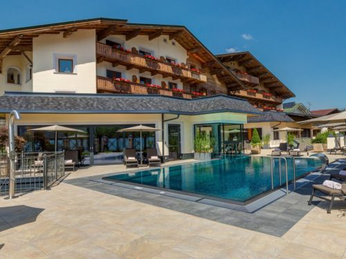 Hotelaanbieders.nl 4*-wellnesshotel in Tirol incl. ontbijt, 5-gangendiner + Zillertal gastenkaart voor kortingen en leuke extra's!