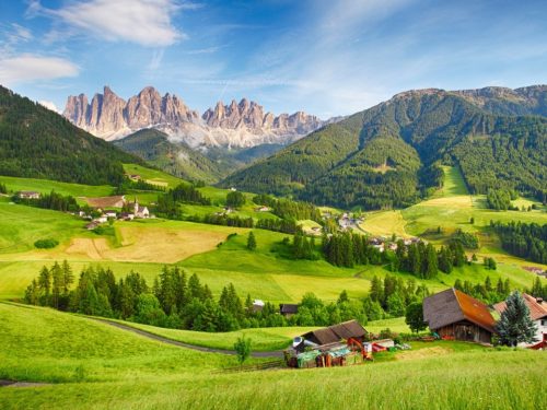 Hotelaanbieders.nl All-inclusive vakantie in ULTRALUXE 4*-hotel met wellness in de Dolomieten nabij Trento in Italië incl. dagelijks 3-gangendiner, wijnproeverij, Trentino Guest Card, gratis parkeren & MEER!