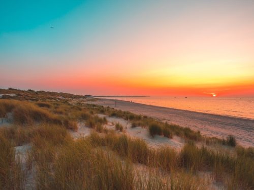 Hotelaanbieders.nl Verblijf in Sluis nabij de kust in Zeeland incl. ontbijt