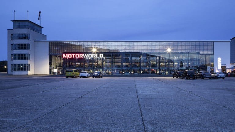Hotelaanbieders.nl V8 Hotel Köln @Motorworld 1 V8 Hotel Köln @Motorworld