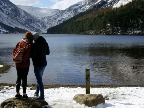 Hotelaanbieders.nl Ontdek winters Ierland tijdens een prachtige Fly & Train incl. vlucht, ontbijt en treinreizen