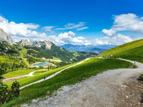 Hotelaanbieders.nl Bergavontuur met het hele gezin in Karinthië! 4*-hotel met GRATIS wellness en zwembad incl. Nassfeld Plus Card + nog veel MEER! O.b.v. halfpension