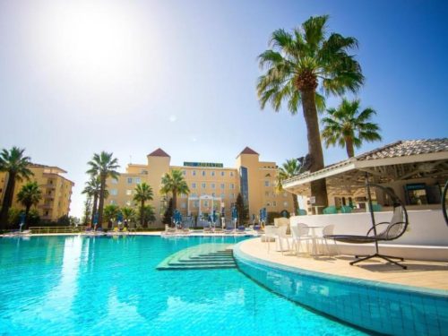 Hotelaanbieders.nl LUXE 5*-hotel aan het strand in Durrës, Albanië incl. vlucht, transfer & ontbijt