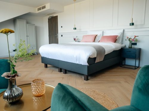 Hotelaanbieders.nl STUNT   Verblijf in een hotel nabij Giethoorn en De Weerribben incl. ontbijt, verblijf in een moderne kamer + GRATIS parkeren!