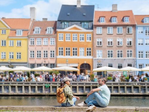 Hotelaanbieders.nl 8-daagse rondreis door Denemarken incl. vlucht, transfer, treinreizen, overtocht, excursie en ontbijt