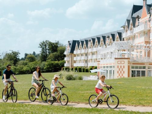 Hotelaanbieders.nl FLASHDEAL! ⚡ Verblijf in een appartement of studio in een luxe 4*-resort in Normandië met prachtige omgeving!