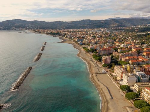 Hotelaanbieders.nl Geniet in het kleine kustplaatsje San Bartolomeo al Mare in hotel vlakbij het strand incl. ontbijt en 3-gangendiner