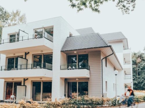 Hotelaanbieders.nl Geniet van een familievakantie in Belgisch Limburg met verblijf op Green Resort Limburg Houthalen in een sfeervol appartement!