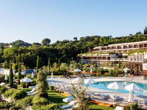 Hotelaanbieders.nl Autovakantie naar het Gardameer vanuit een LUXE 5*-hotel met panoramisch uitzicht incl. ontbijt!