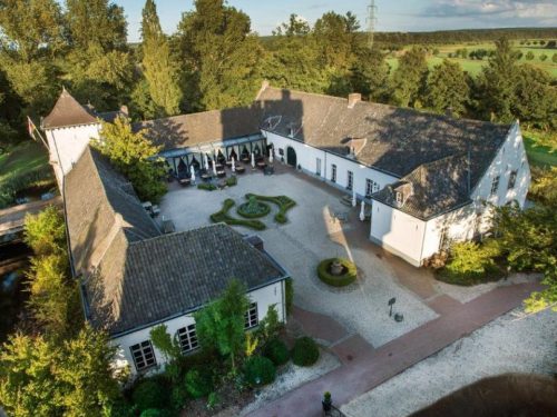 Hotelaanbieders.nl FLASHDEAL! ⚡ Charmant & historisch 4*-kasteelhotel prachtig gelegen in Limburg incl. ontbijt + 3-gangendiner