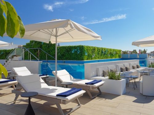 Hotelaanbieders.nl Luxe CITYTRIP Sevilla! Geniet van een 4*-hotel met ROOFTOPPOOL & BAR incl. vlucht + ontbijt