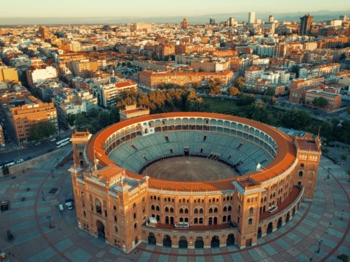 Hotelaanbieders.nl Hotel met ROOFTOPZWEMBAD in het hart van Madrid op een steenworp van de beroemde hotspots, incl. vlucht en ontbijt