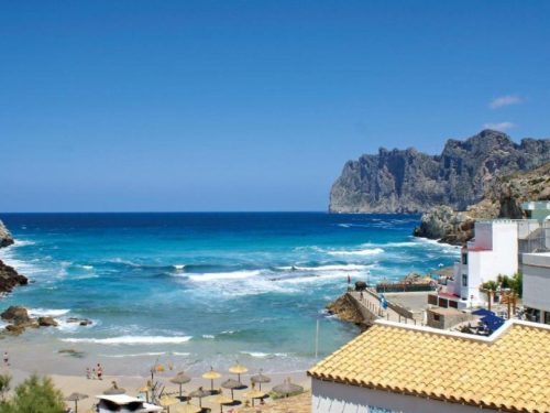 Hotelaanbieders.nl Geniet van de zon in een 4*- boetiekhotel aan een rustige baai op Mallorca incl.vlucht, huurauto en ontbijt