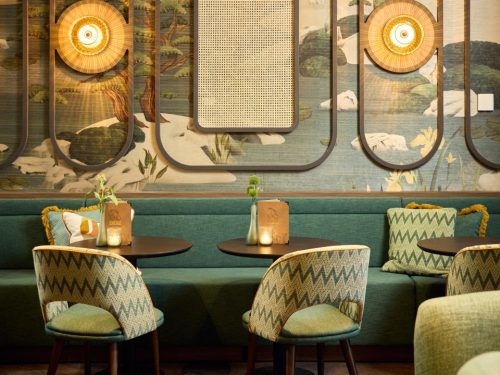 Hotelaanbieders.nl Verblijf in LUXE 4*-Van der Valk Hotel Groningen met GLOEDNIEUW wellness center + ontbijt + heerlijk 3-gangendiner & GRATIS parkeren!