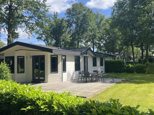 Hotelaanbieders.nl FLASHDEAL! ⚡ Geniet 4 of 5 dagen in een Chalet op EuroParcs Limburg met volop faciliteiten