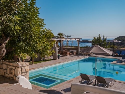 Hotelaanbieders.nl Geniet in een 4*- hotel op Kreta met panoramisch uitzicht over de baai van Bali incl. vlucht, transfer en o.b.v. all-inclusive