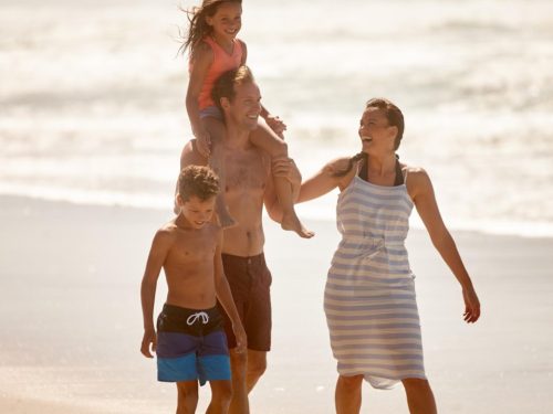 Hotelaanbieders.nl KIDS FOR FREE ⚡️ Familievakantie in Pieterburen incl. ontbijt, welkomstdrankje, uitgebreide wellness & gratis speelplezier voor de kids!
