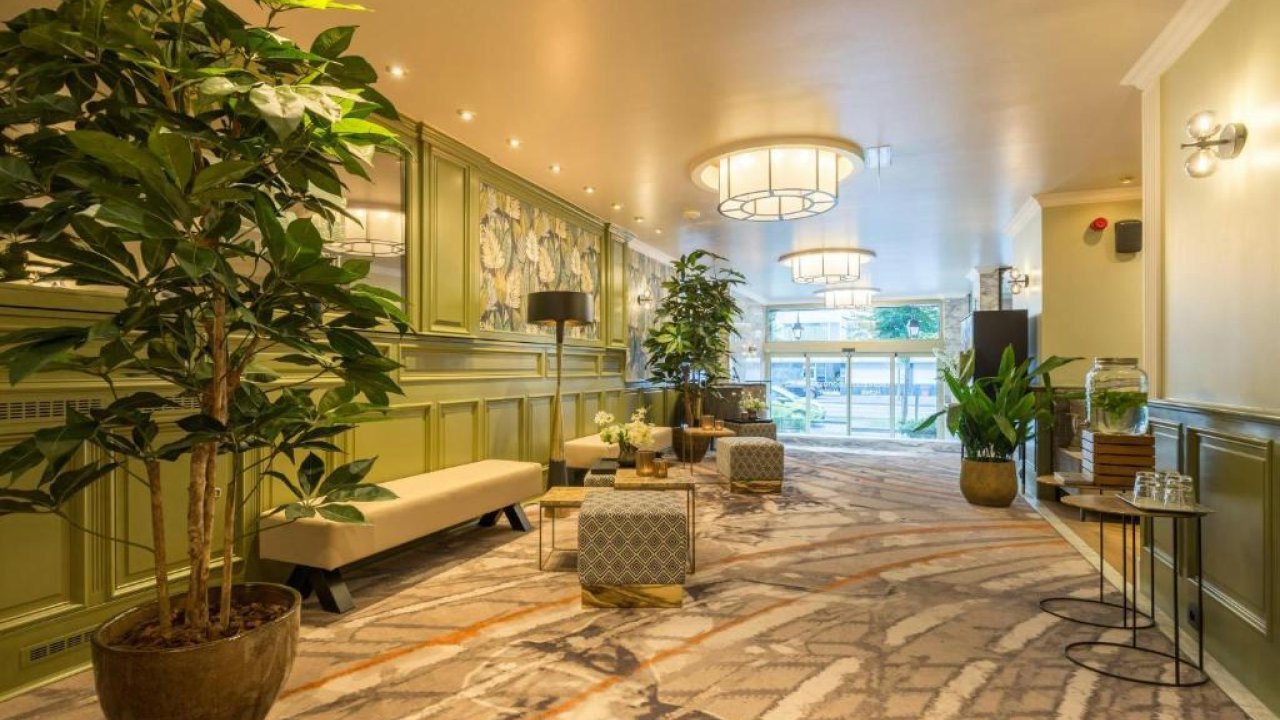 Hotelaanbieders.nl STIJLVOL 4*-hotel met terras en binnentuin op TOPLOCATIE in het centrum van Antwerpen incl. ontbijt! 1 Hotelaanbieders.nl STIJLVOL 4*-hotel met terras en binnentuin op TOPLOCATIE in het centrum van Antwerpen incl. ontbijt!