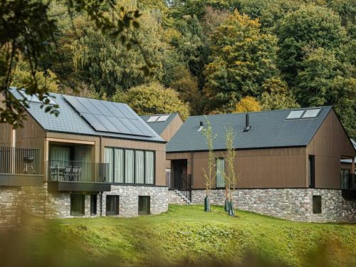 Hotelaanbieders.nl Verblijf 3, 4 of 5 dagen in een LUXE VILLA midden in het hart van de Ardennen! Bij La Roche-en-Ardenne
