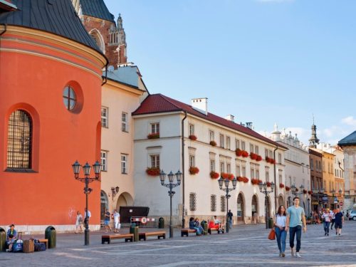 Hotelaanbieders.nl STUNT! ⚡Populaire citytrip naar Krakau incl. vlucht, ontbijt & TRENDY designhotel met fitness & wellness!