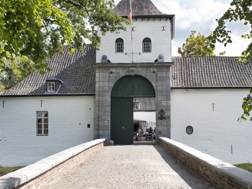 Hotelaanbieders.nl Unieke 4*-vakantie in een historisch kasteel in het natuurrijke Midden-Limburg incl. ontbijt en 3-gangendiner