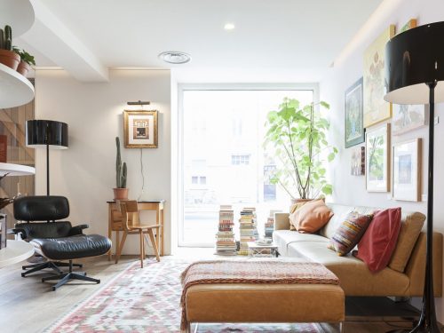 Hotelaanbieders.nl Ontdek het gezellige Maastricht op het Vrijthof vanuit een 4*-designhotel incl. ontbijt met bubbels, kopje soep & GRATIS stadsgids!