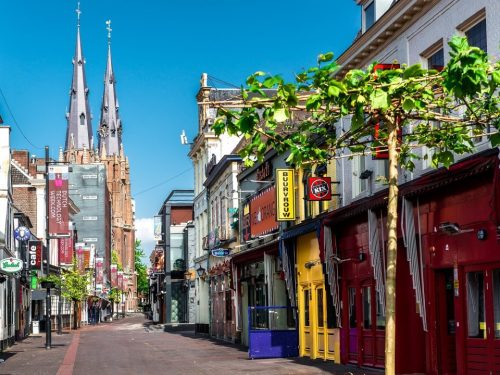 Hotelaanbieders.nl Comfortabel 4*-hotel direct naast Eindhoven Airport en nabij het bruisende centrum van Eindhoven incl. ontbijt