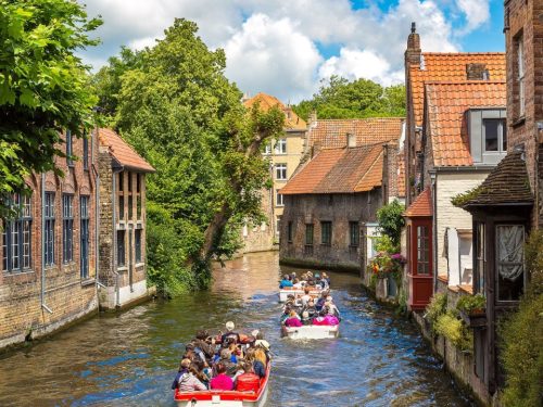 Hotelaanbieders.nl FLASHDEAL! ⚡ Verblijf in een 4*-hotel in het historische Brugge incl. ontbijt & GRATIS parkeren!