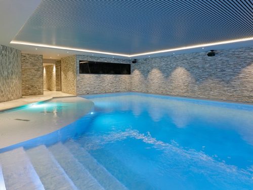 Hotelaanbieders.nl Luxe 4*-Van der Valk hotel met zwembaden bij Nijvel en Waterloo incl. ontbijt