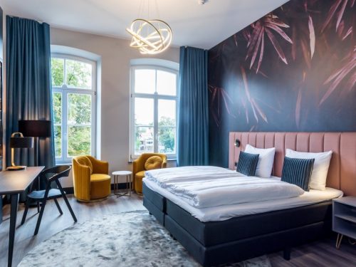 Hotelaanbieders.nl UNIEK! Overnachten in een chique 4*-kloosterhotel in Sittard incl. ontbijt en NS treinretour