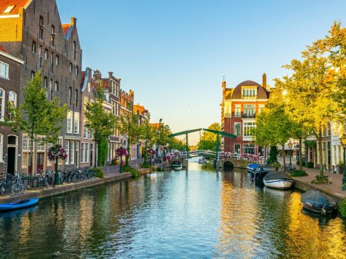 Hotelaanbieders.nl 4*-hotel in centrum Leiden vlakbij Noordwijk incl. ontbijt en NS treinretour