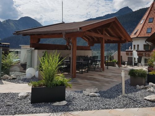 Hotelaanbieders.nl Geniet in een 4*-hotel met wellness in de prachtige omgeving van Tirol incl. ontbijt, DAGELIJKS 4-gangendiner en extra's!