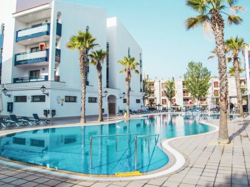 Hotelaanbieders.nl Hola España! Geniet in een appartement van de Spaanse zon aan de Costa Dorada tussen Salou en Cambrils