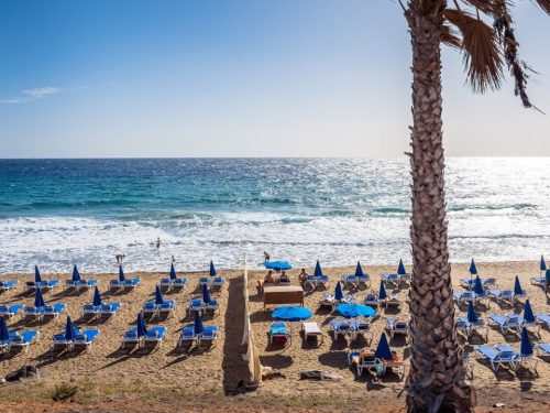 Hotelaanbieders.nl ADULTS-ONLY winterzonvakantie o.b.v. halfpension of all-inclusive in een appartement in Puerto del Carmen op Lanzarote incl. vlucht & transfer