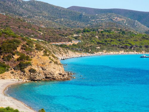 Hotelaanbieders.nl Verblijf midden in het hart van Sardinië, Torpè in een hotel met panoramisch uitzicht incl. vlucht, ontbijt & welkomstdrankje