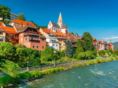 Hotelaanbieders.nl Beleef avontuurlijke dagen in de Oostenrijkse Alpen! 4*- hotel met panoramazwembad o.b.v. halfpension
