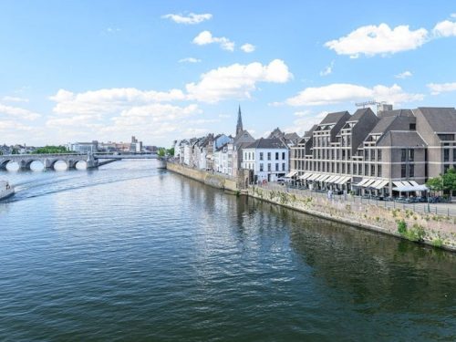 Hotelaanbieders.nl FLASHDEAL! ⚡ Overnacht in 4*-hotel aan de Maas in Maastricht