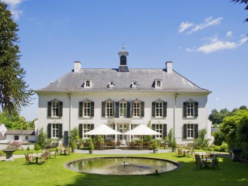 Hotelaanbieders.nl LENTE SPECIAL! LUXE 4*-landgoedhotel met prachtig terras in Vaals, Zuid-Limburg incl. ontbijt, Lente-aperitief & GRATIS fietsroutes & parkeren!