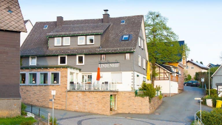 Hotelaanbieders.nl Hotel Restaurant Lindenhof 1 Hotel Restaurant Lindenhof