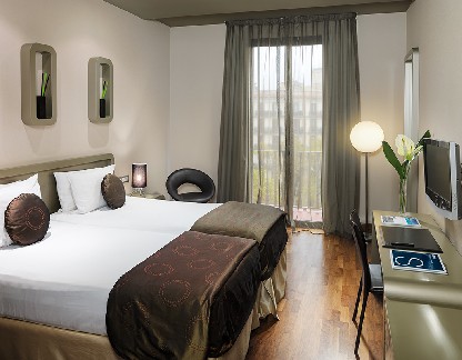 Hotelaanbieders H10 Casanova